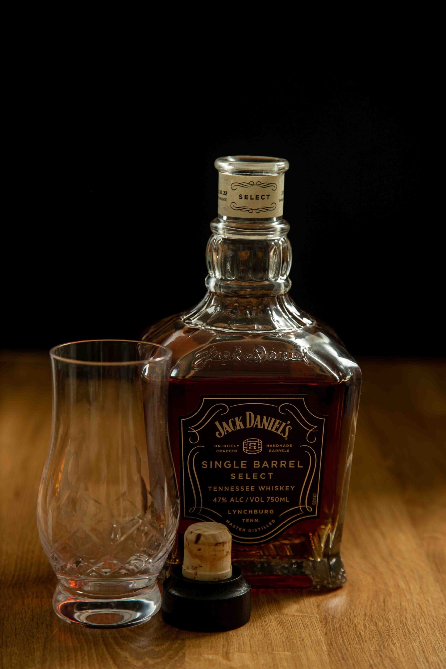 Hand Cut Whiskey Tasting Glasses, 7-ounce Taster Set of 2 Crystal Whisky Glasses